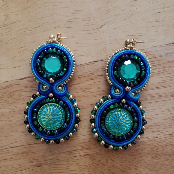 "Ivy Bling" dangle soutache earrings - Picture 2 of 2